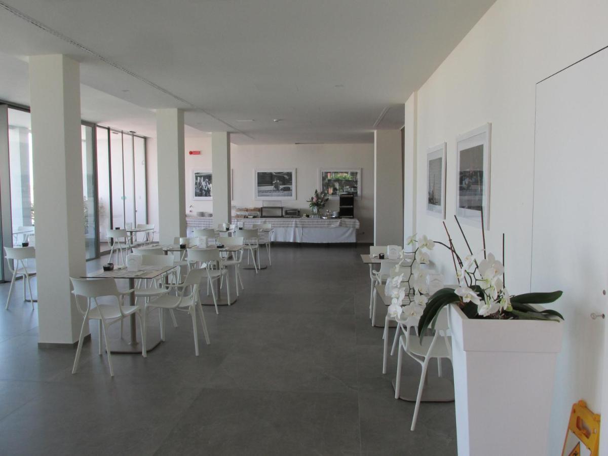 Hotel Cristallo Senigallia Extérieur photo