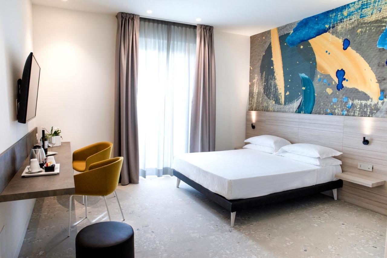 Hotel Cristallo Senigallia Extérieur photo