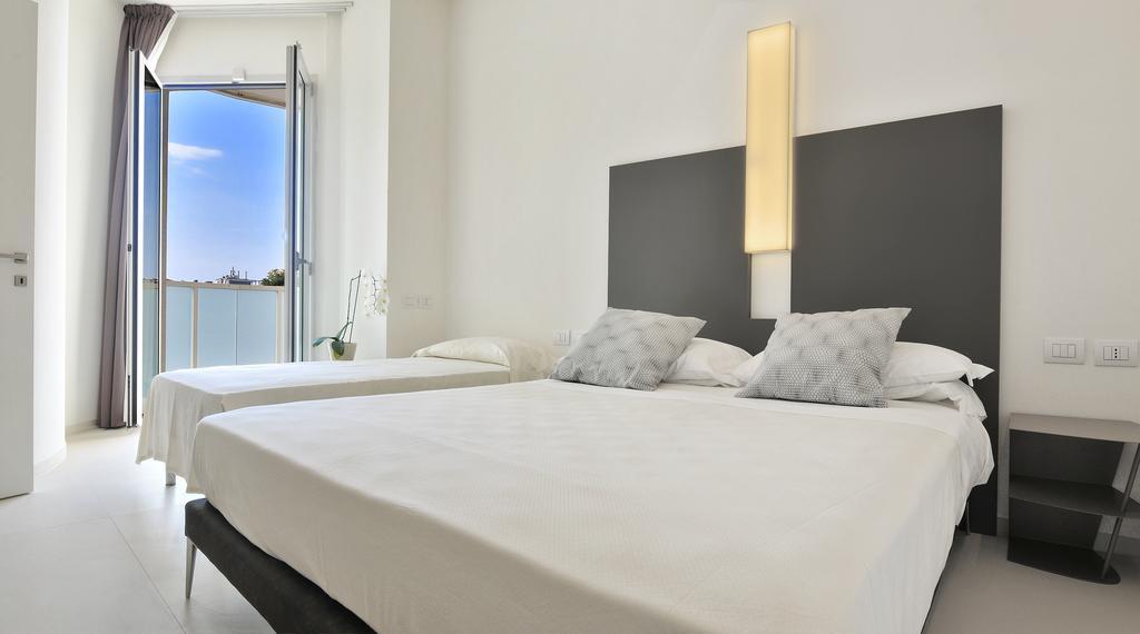 Hotel Cristallo Senigallia Chambre photo